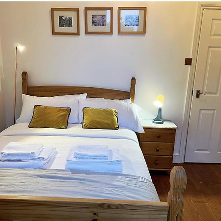 Lovely 2 Bedroom Garden Flat In London Exterior foto